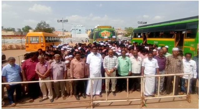 மதுரையில் தமிழக முதலமைச்சரின் 70 ஆண்டு கால சரித்திர சாட்சிய கண்காட்சி: கோ.புதூர் அல்-அமீன் மேல்நிலைப்பள்ளி மாணவர்கள் கண்டு வியந்தனர் மதுரையில் தமிழக முதலமைச்சரின் 70 ஆண்டு கால சரித்திர சாட்சிய கண்காட்சி: கோ.புதூர் அல்-அமீன் மேல்நிலைப்பள்ளி மாணவர்கள் கண்டு வியந்தனர்