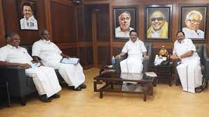 மக்களவைத் தேர்தல் :திமுக கூட்டணியில் மார்க்சிஸ்ட் கம்யூனிஸ்ட் கட்சிக்கு மதுரை மற்றும் திண்டுக்கல் தொகுதிகள் ஒதுக்கீடு மக்களவைத் தேர்தல் :திமுக கூட்டணியில் மார்க்சிஸ்ட் கம்யூனிஸ்ட் கட்சிக்கு மதுரை மற்றும் திண்டுக்கல் தொகுதிகள் ஒதுக்கீடு