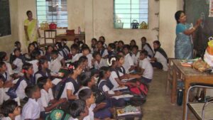The central government is threatening Tamil Nadu with National Education Policy